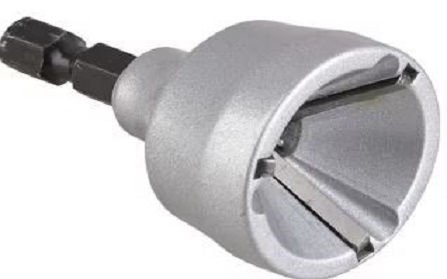 BAR-01 Outer Reamer similar to Outer Reamer with Carbide Blades 